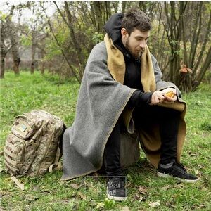 🚫 SOLD 🚫 LYHome Merino Wool Blanket - Outdoor Camping and Hiking Throw